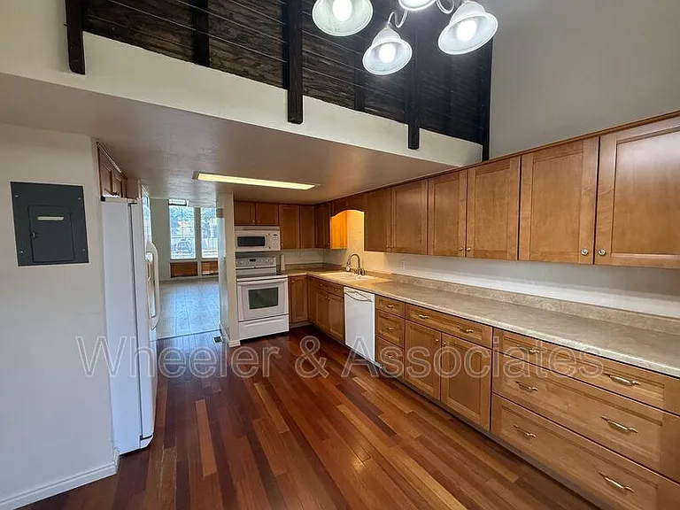 1781 E 5725 S — Photo 15