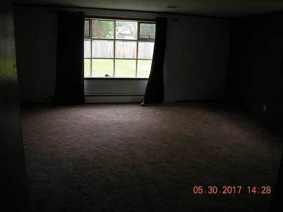 4th image of 214 S 22nd St