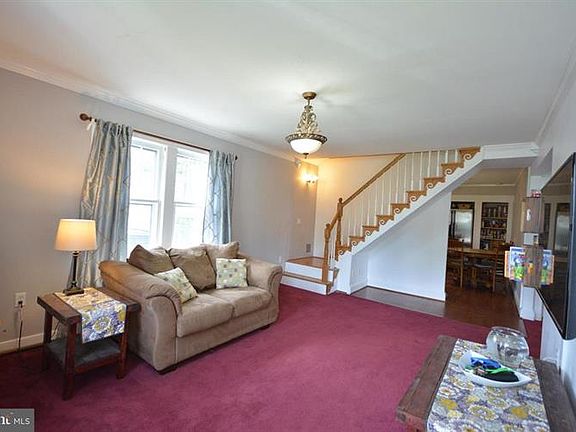 2nd image of 109 Mosby St