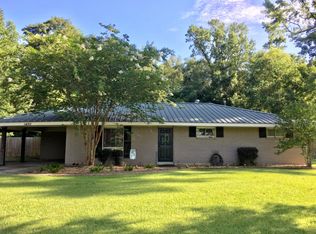 1492 Becky St, Lake Charles, LA 70611