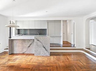 165 W 20th St APT 2B, New York, NY 10011