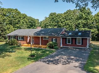 694 Creek Farm Rd, Colchester, VT 05446