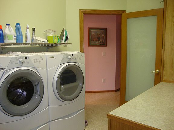 Utility room has lots of work space