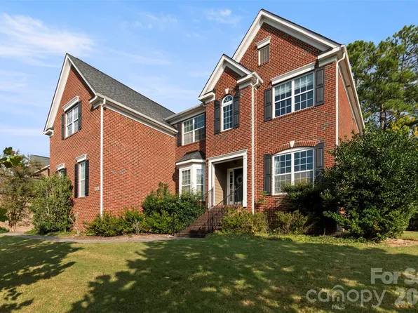 18021 Pawleys Plantation Ln, Charlotte, NC 28278