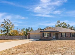 8827 Bluebell St, Milton, FL 32583