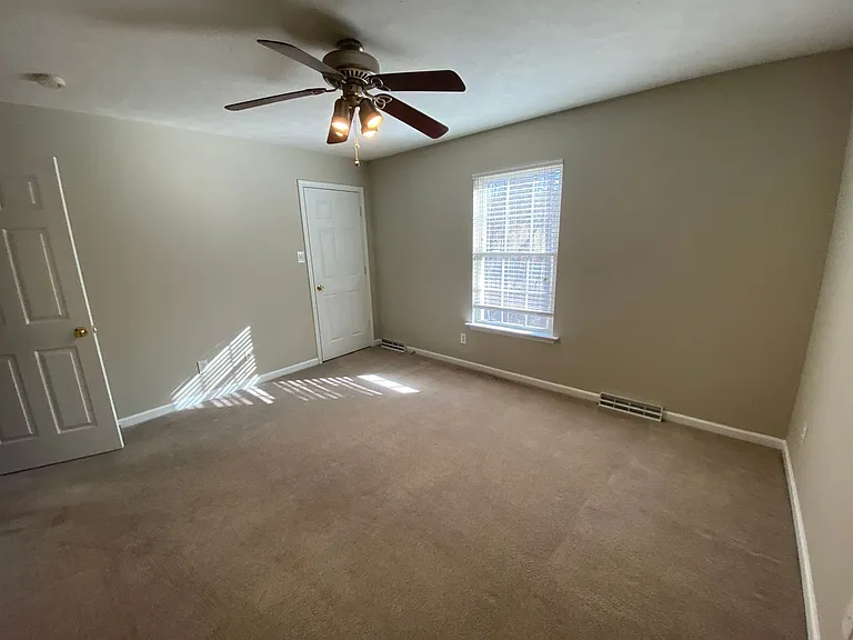 300 McConville Rd #70 — Photo 8