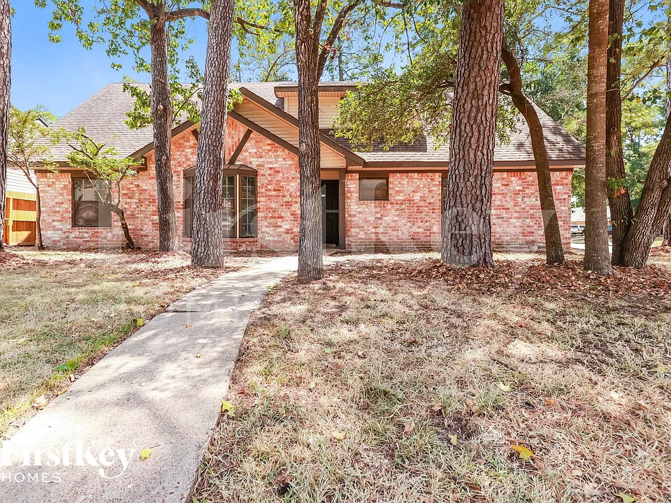 9727 John Bank Dr