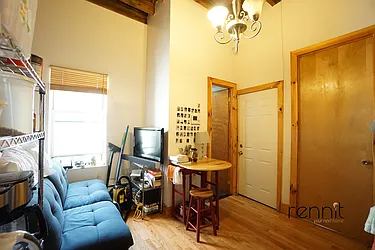 Rented by Rennit Inc.