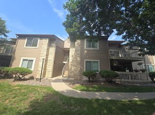 10303 E Peakview Ave APT 204, Englewood, CO 80111