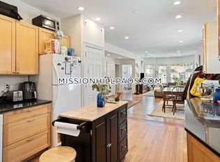 70 Hillside St #3, Roxbury, MA 02120