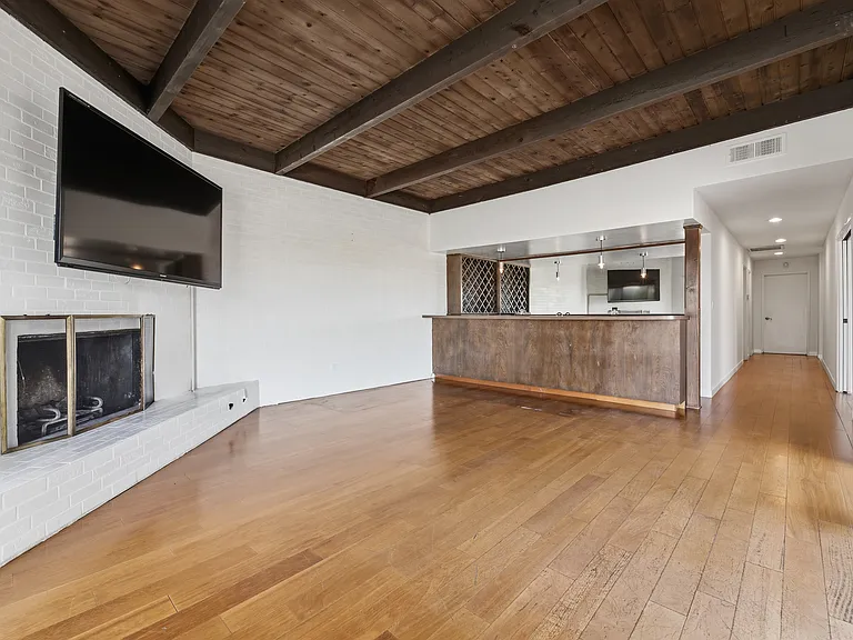 3329 Dona Rosa Dr — Photo 6
