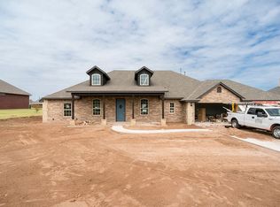 10813 NW 95th St, Yukon, OK 73099