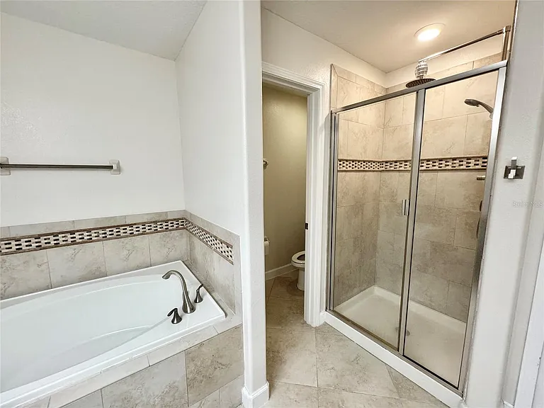 11523 Peru Springs Pl — Photo 32