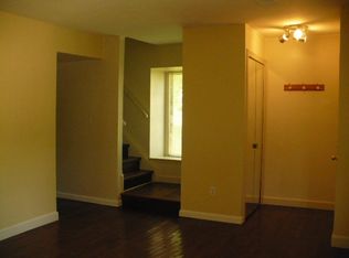 23498 Lahser Rd #1, Southfield, MI 48033