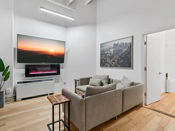 312 W 5th St APT 208, Los Angeles, CA 90013