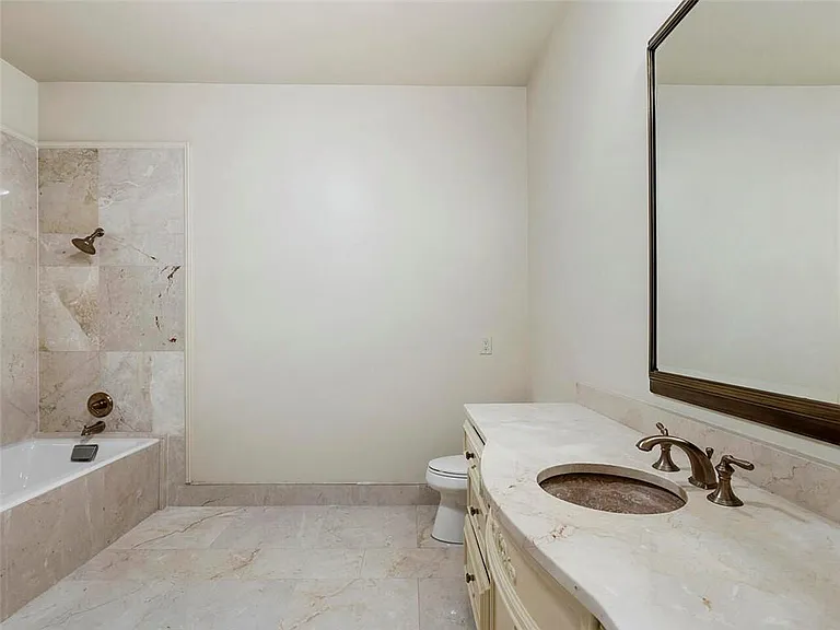 6420 Riverside Dr NW — Photo 74