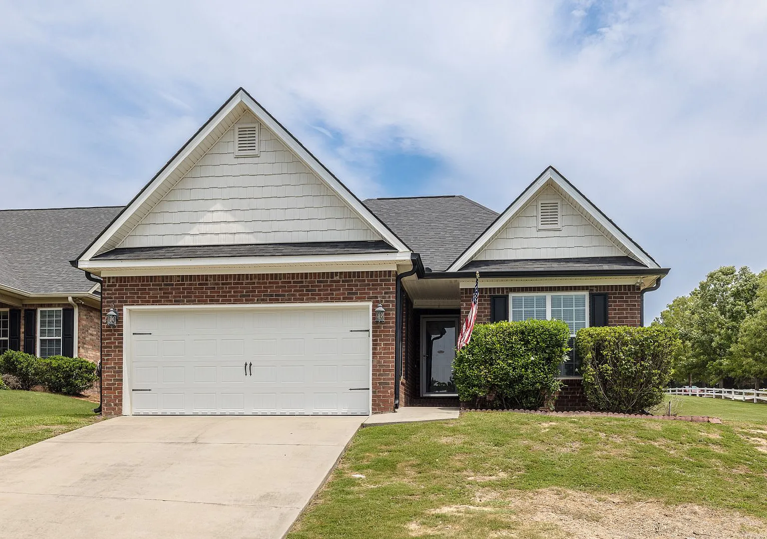 1053 Grove Landing Lane — Photo 1