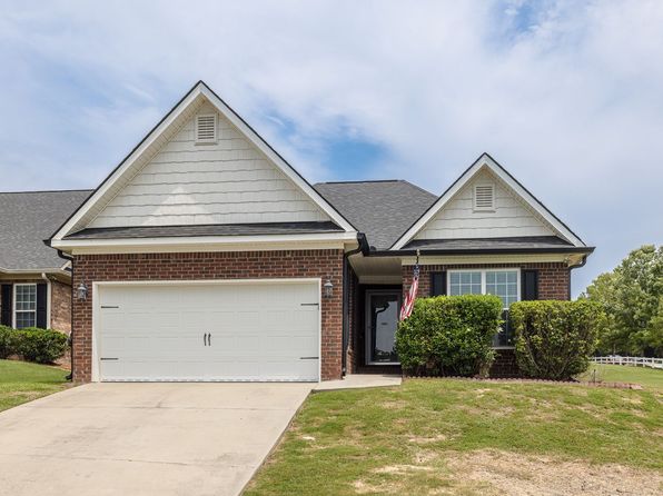1053 Grove Landing Ln