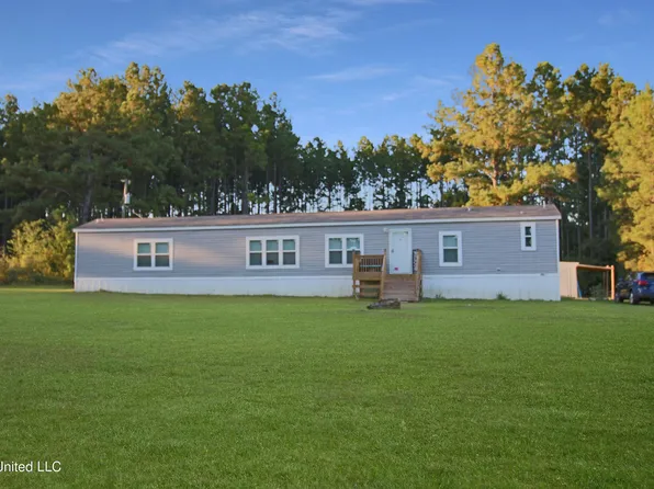 9050 Red Gate Dr, Vancleave, MS 39565