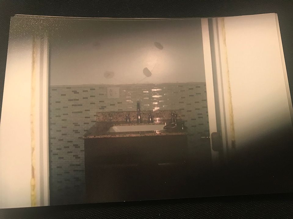 2nd unit bathroom