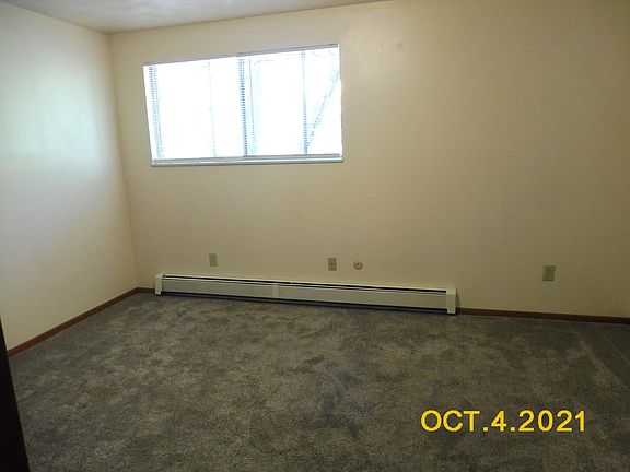 5th image of 30 Emery Way