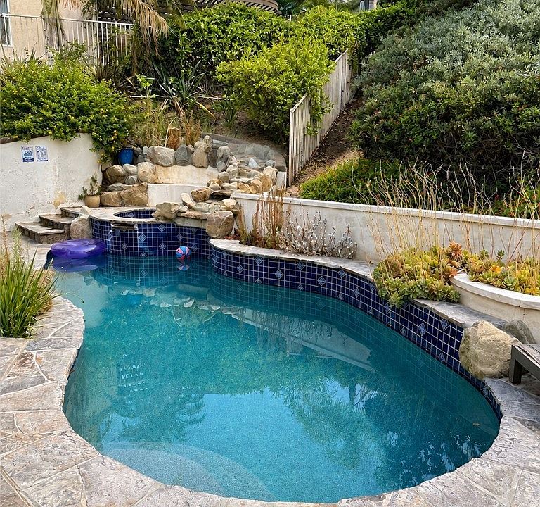 1st image of 30347 June Rose Ct