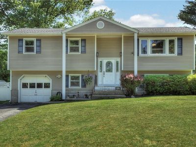 407 Carlton Circle, New Windsor, NY, 12553