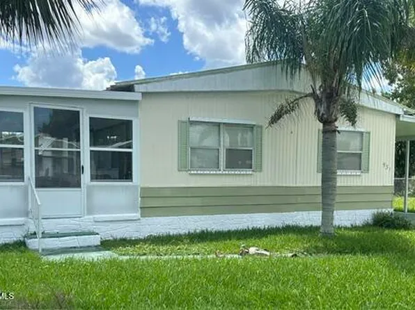 931 Spruce St, Barefoot Bay, FL 32976