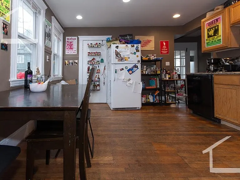 7 Wadsworth St — Photo 2