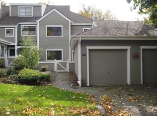 1 Country Walk, Shelton, CT 06484