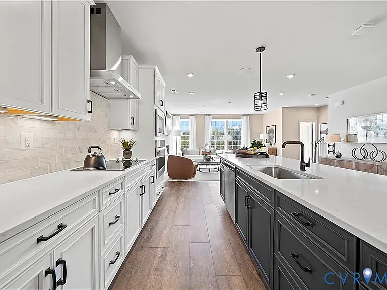 231 Brattice Dr — Photo 8