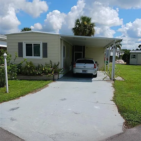 2906 Coquina Esplanade — Photo 1