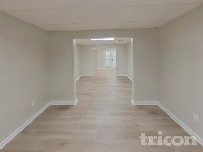 2205 Washington Dr — Photo 23