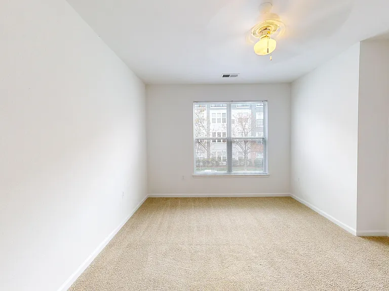 Sullivan Place — Photo 114