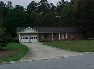 213 Kenilworth Dr, Greenwood, SC 29649