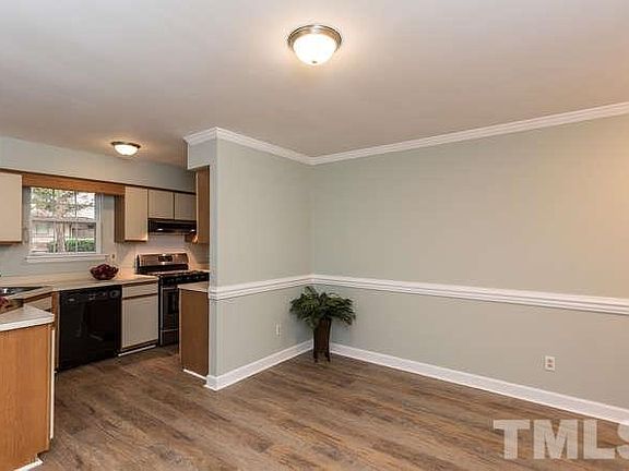 Dining Room to Kitchen