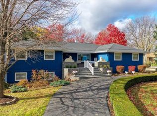 1396 Wauchope Dr, Elgin, IL 60123