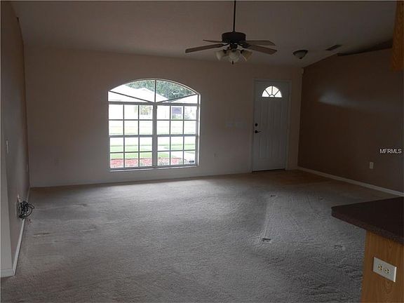 2nd image of 1208 Spanish Oak Ln