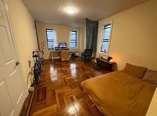 160 Beach 117 St #2G, Rockaway Park, NY 11694