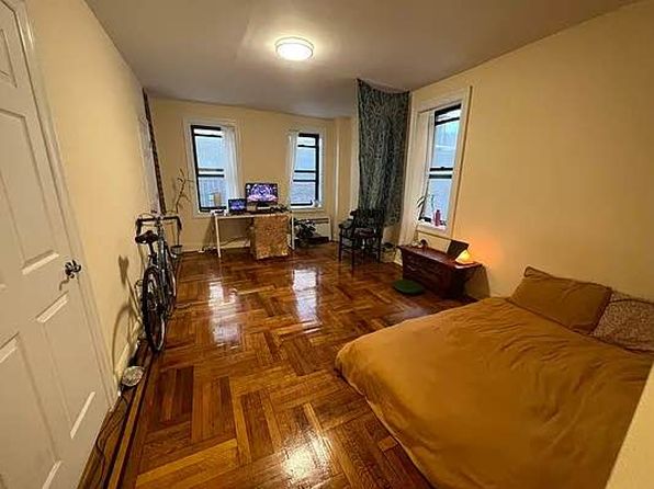 160 Beach 117 St #2G
