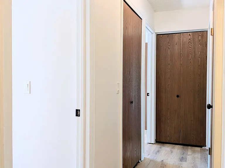 515 Clearwater Dr — Photo 18