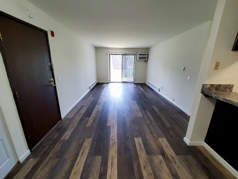 Belmar Apartments — Photo 32