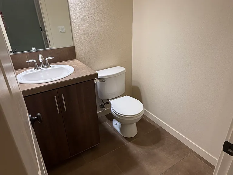 7940 NE Miriam Way — Photo 9