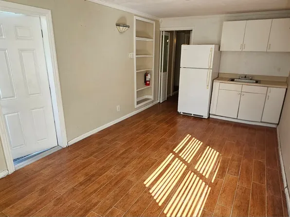 (undisclosed Address), Hollywood, FL 33021