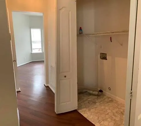 604 Railway Ct — Photo 21