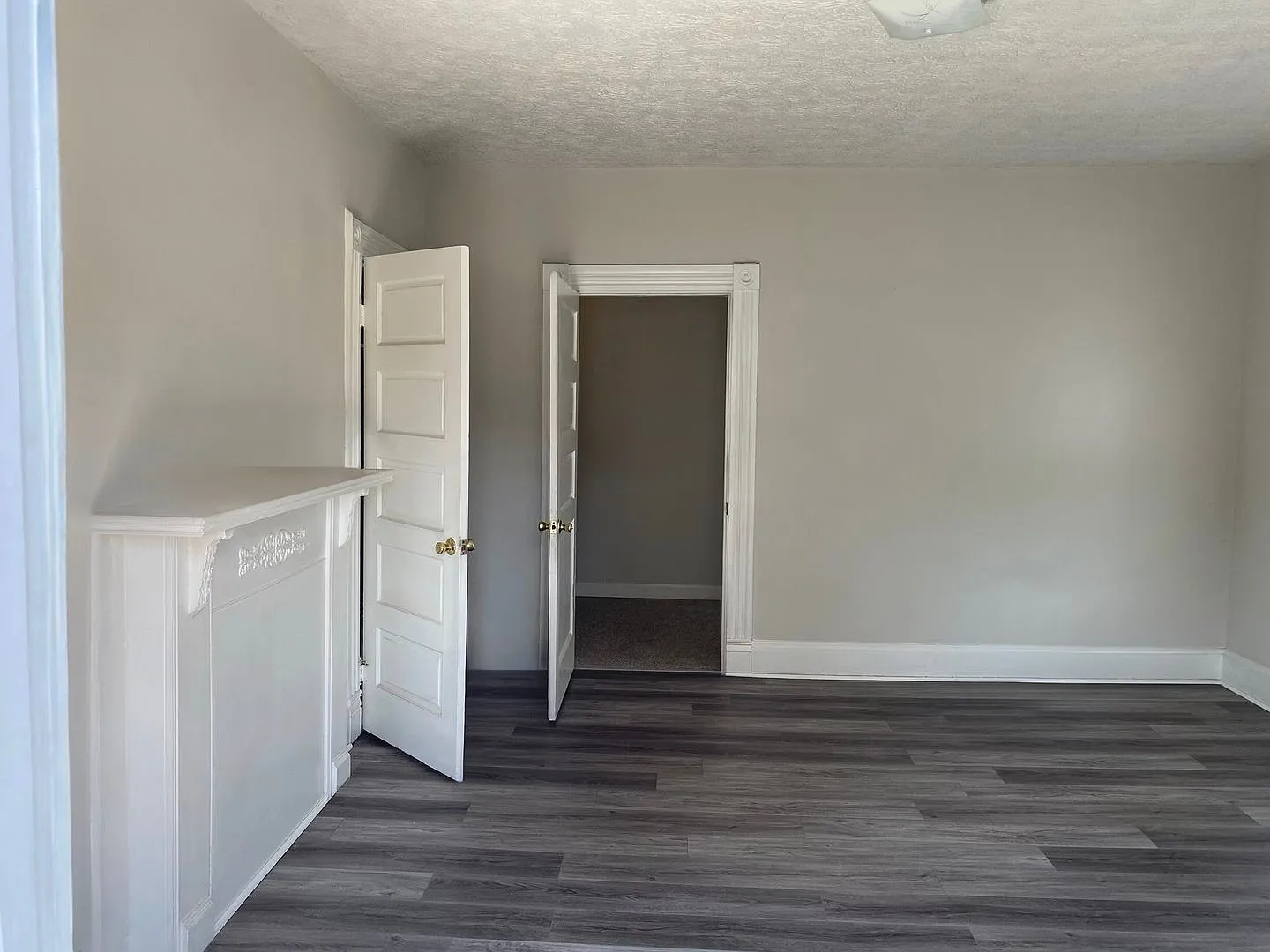 Now Leasing For Fall '27 — Photo 4