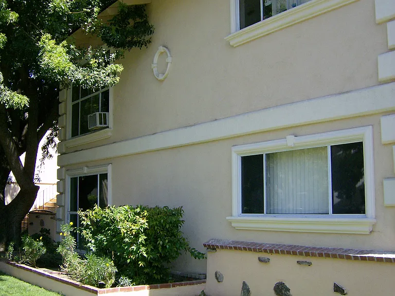 Peppertree Apartments — Photo 6
