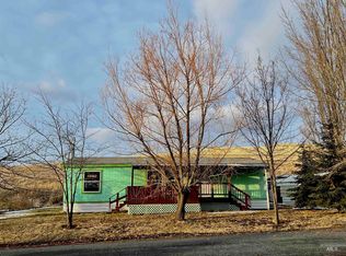 1020 Eid Rd TRAILER 9, Moscow, ID 83843