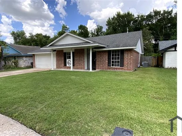7710 Ashmole Ln, Houston, TX 77088