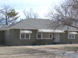 1164 Church St, Waynoka, OK 73860